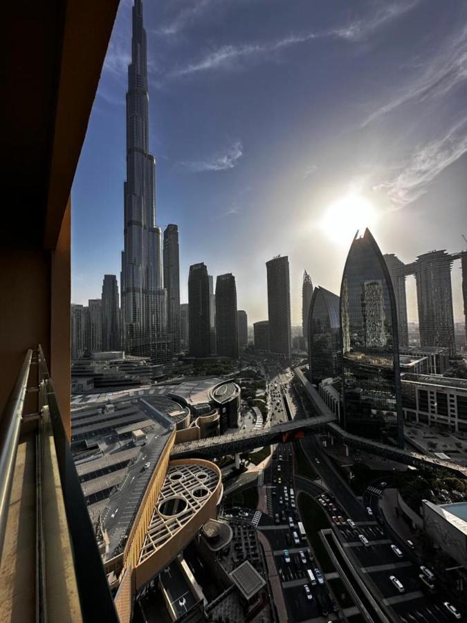 Mall Fashion Avenue Burj Khalifa View Residence- Formerly Address Mall شقة دبي