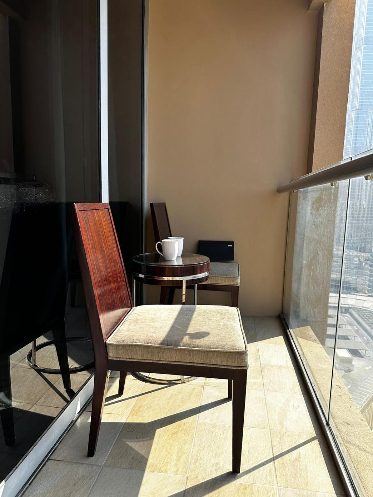 Mall Fashion Avenue Burj Khalifa View Residence- Formerly Address Mall شقة *